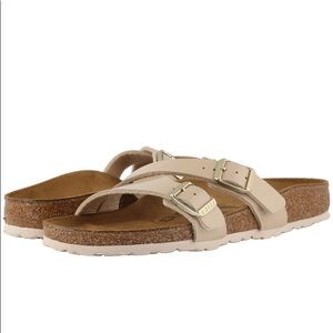Birkenstock YAO Sandal In SAND PATENT 41/10 NIB